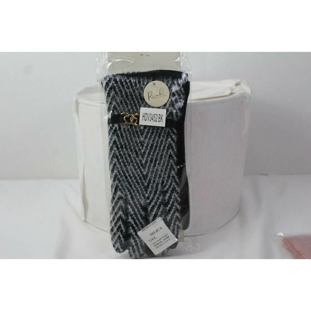 ladies black& white fashion gloves